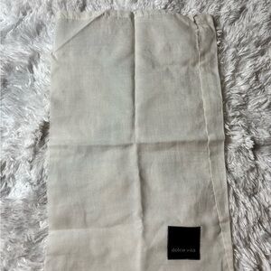Dolce Vita Black and Cream Dust Bag